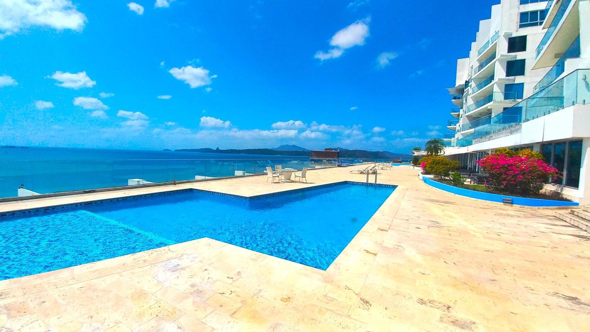 Apartment In The Causeway Amador Panama City Exterior photo